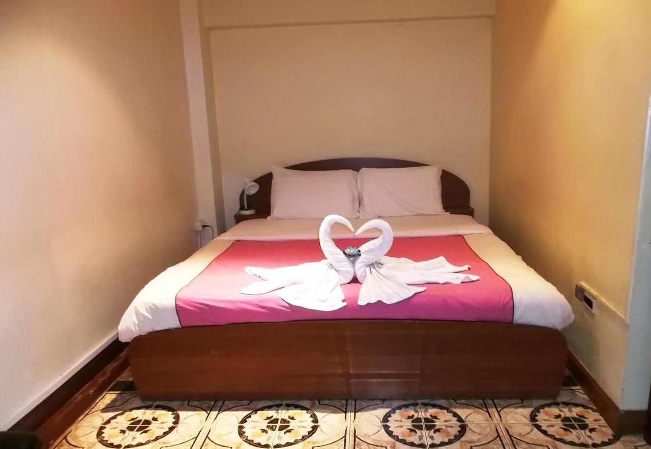 Chaiyapoon Inn Pattaya Eksteriør bilde