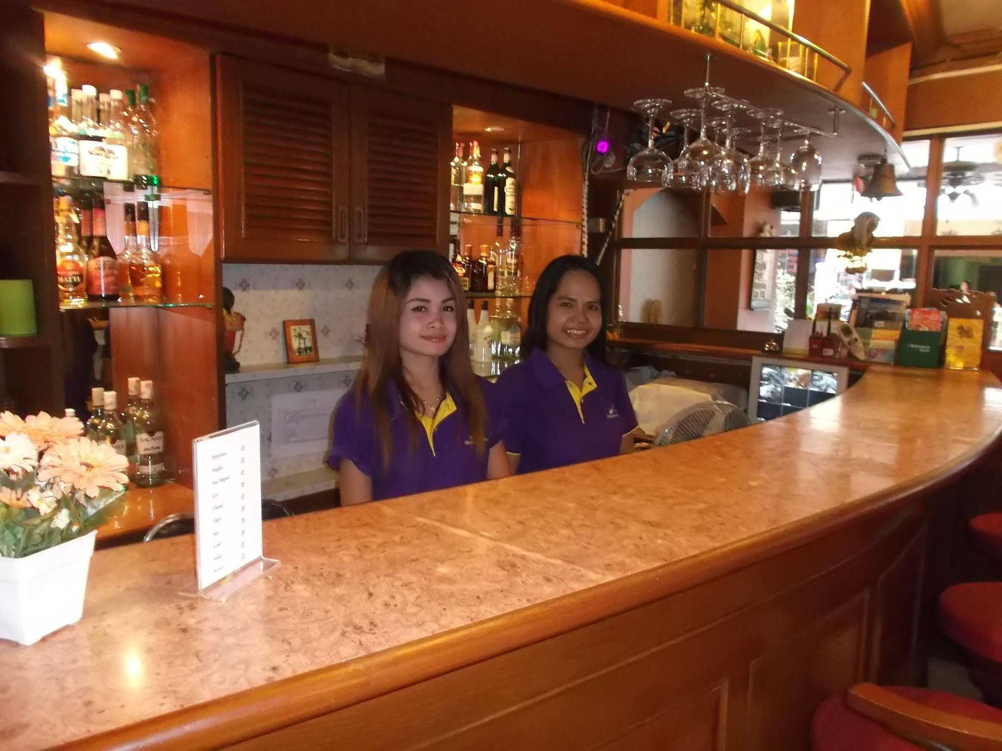 Chaiyapoon Inn Pattaya Eksteriør bilde
