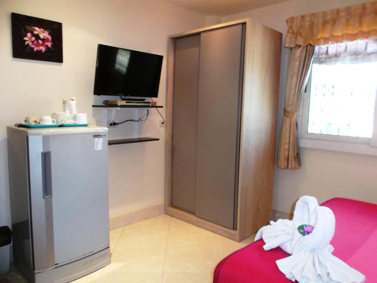 Chaiyapoon Inn Pattaya Eksteriør bilde